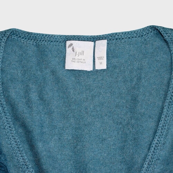 J Jill Delight Floral Embroider Patch Cardigan - Picture 5 of 5